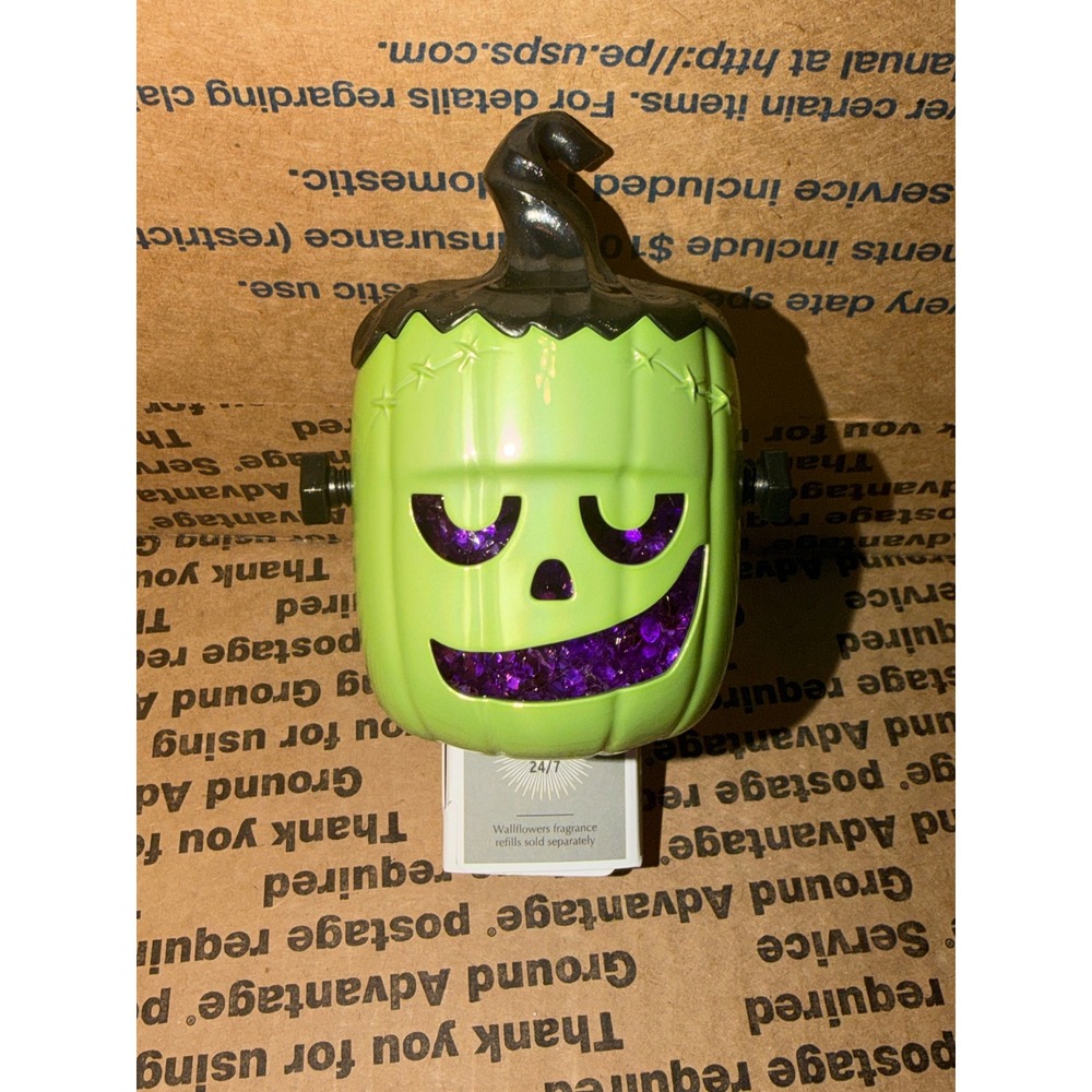 Bath and Body Works Wallflowers Frankenstein Pumpkin Light Up 24/7 Halloween